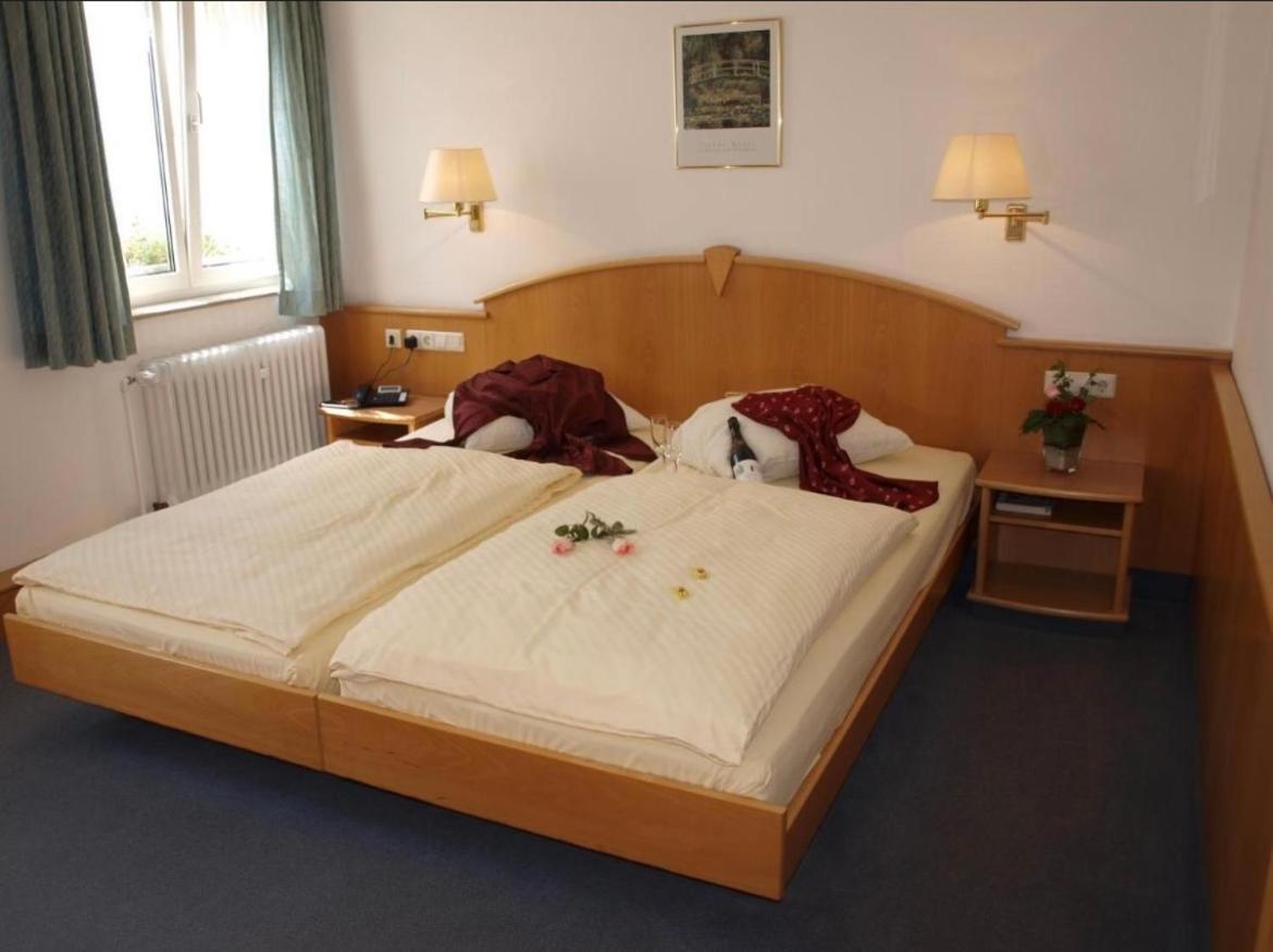 Hotel Gasthof Baeren Weingarten  Kültér fotó